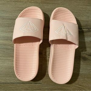 Diamond Supply Pink Slides Men’s 5 Women’s 7